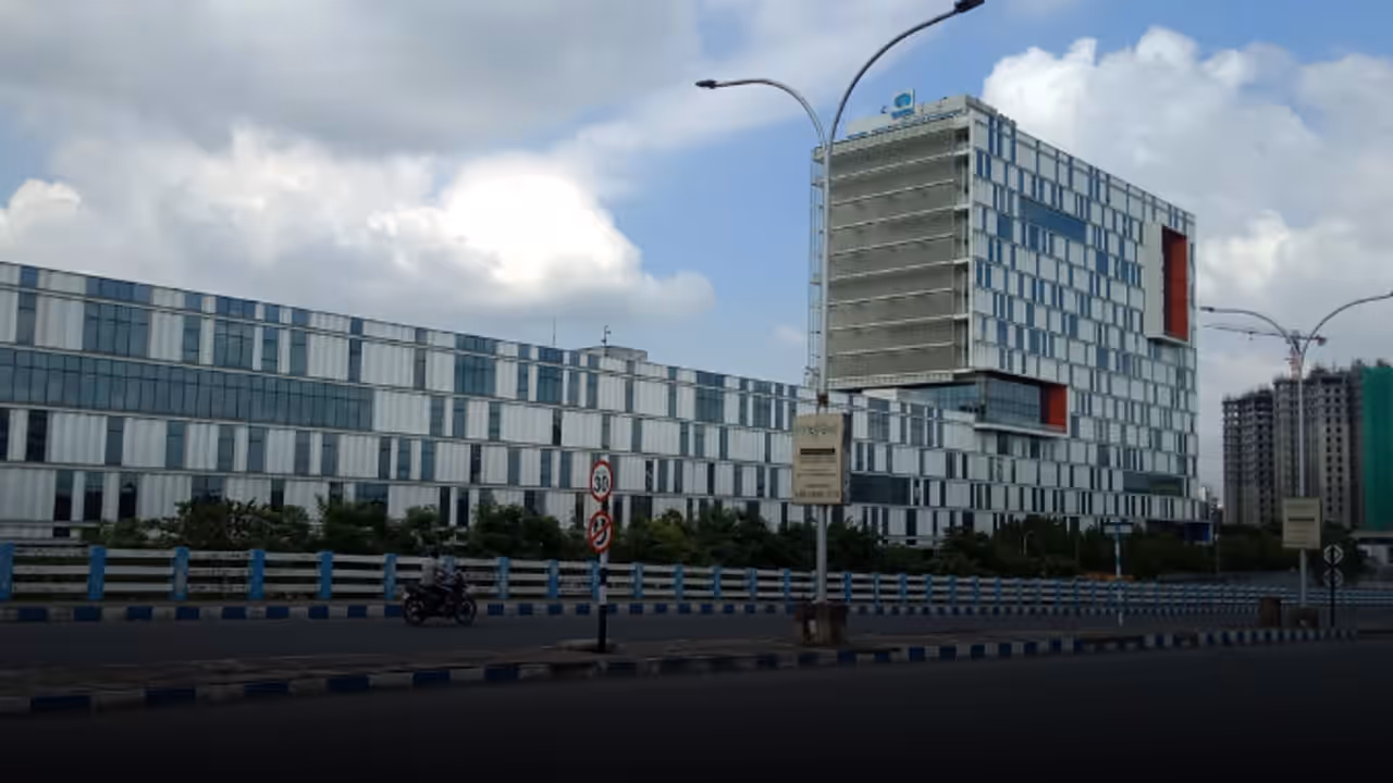 TCS DLF Building TCS DLF Building