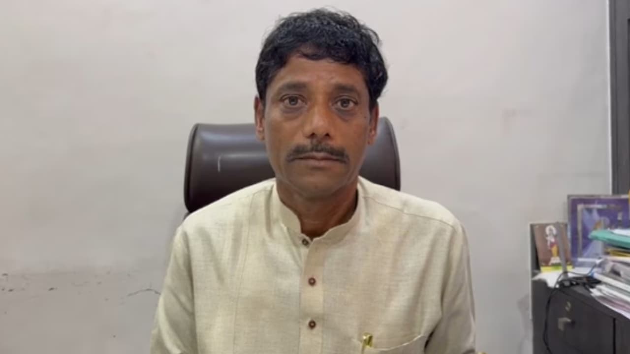 Ravindra dhangekar Ravindra dhangekar