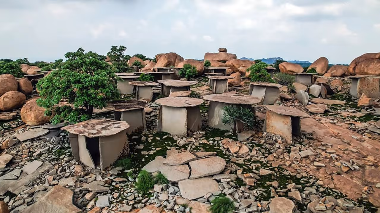 monuments untraceable in Karnataka monuments untraceable in Karnataka