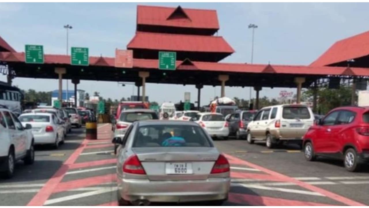 Paliyekkara Toll Plaza