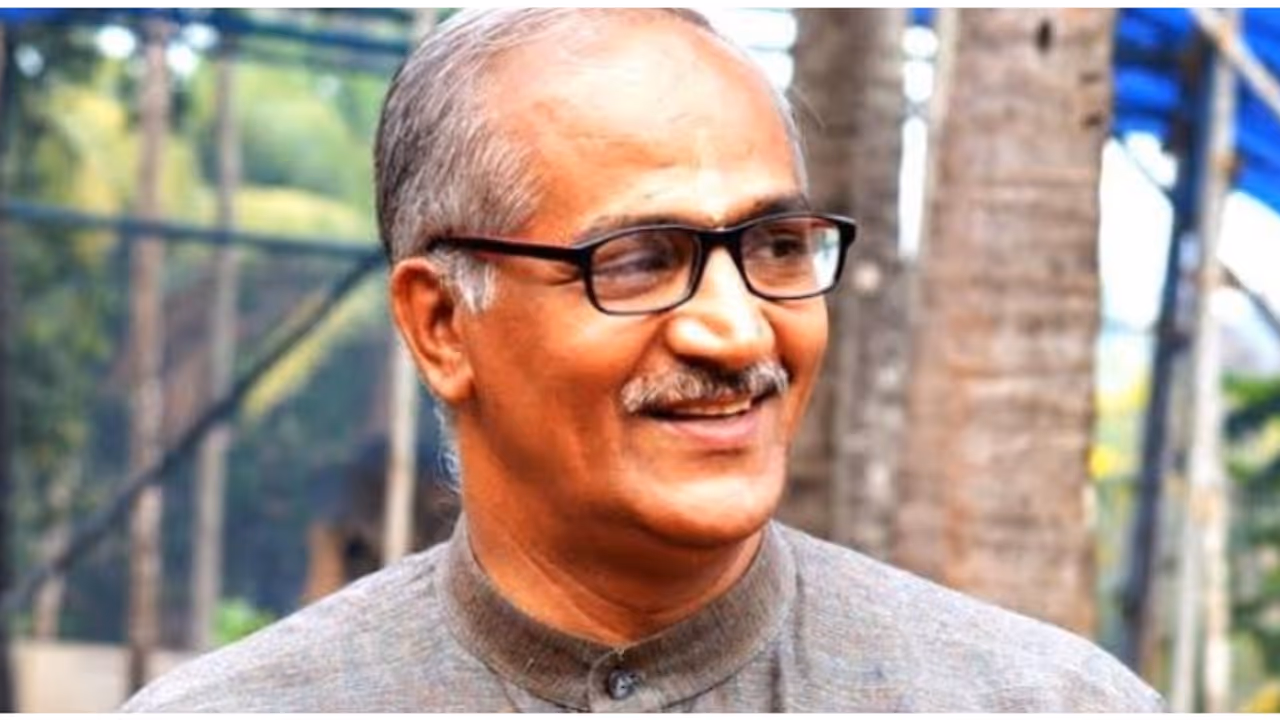 bjp leader sadanandan master attempt murder case cpm workers bjp leader sadanandan master attempt murder case cpm workers