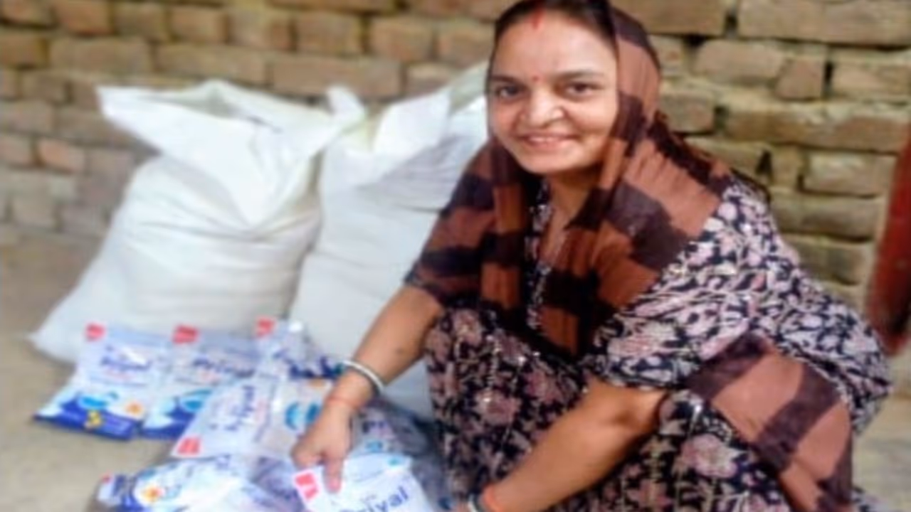 Unique success story of Rekha of Bhadohi Unique success story of Rekha of Bhadohi