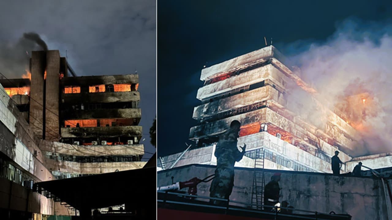 Major fire broke out at MP Satpura Bhawan Major fire broke out at MP Satpura Bhawan