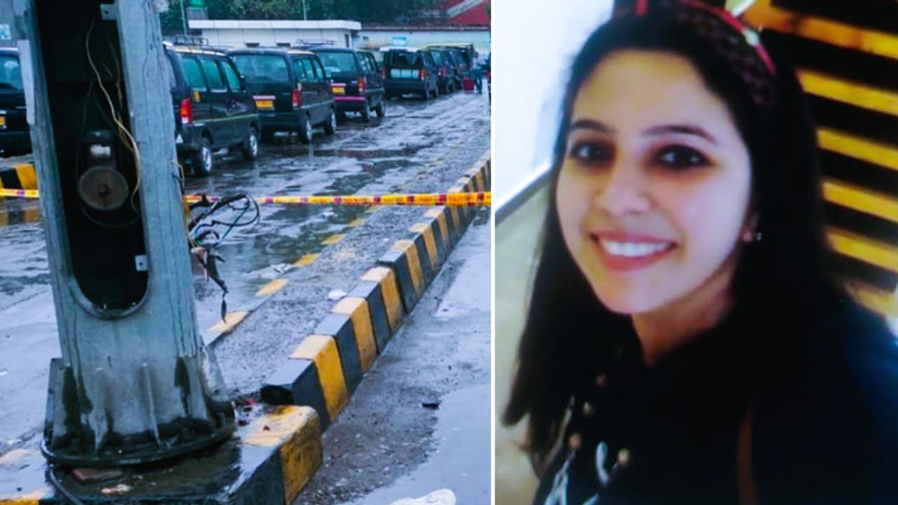 delhi railway station electric shock