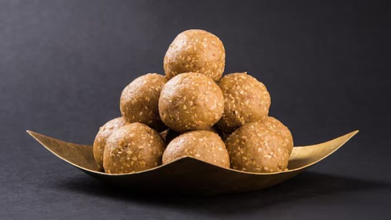 5 secret tips for making perfect til laddu in makar sankranti 2025