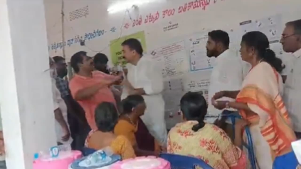 Tenali MLA and Voter clash