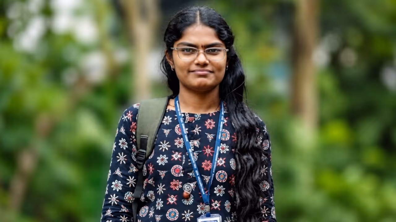 missing kozhikode medical student contacts family from thane railway station missing kozhikode medical student contacts family from thane railway station