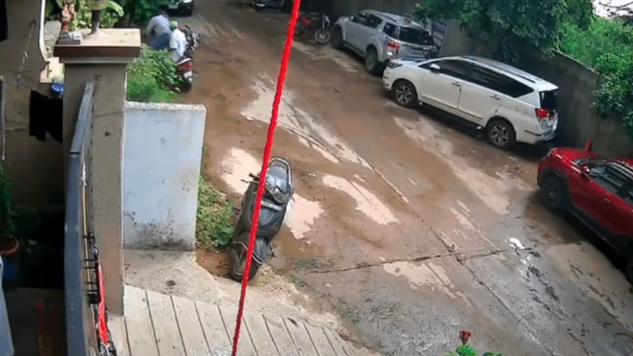 Hyderabad SHOCKER: Minor Behind Wheel Rams 7 Bikes, Runs Over Senior Citizen; CCTV Video Goes Viral | WATCH Hyderabad SHOCKER: Minor Behind Wheel Rams 7 Bikes, Runs Over Senior Citizen; CCTV Video Goes Viral | WATCH