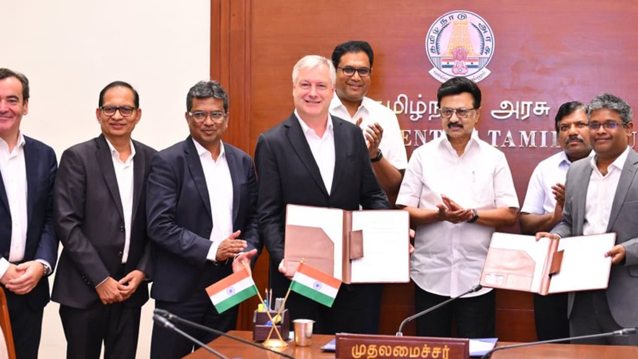 Hitachi Signs MoU with Tamil Nadu