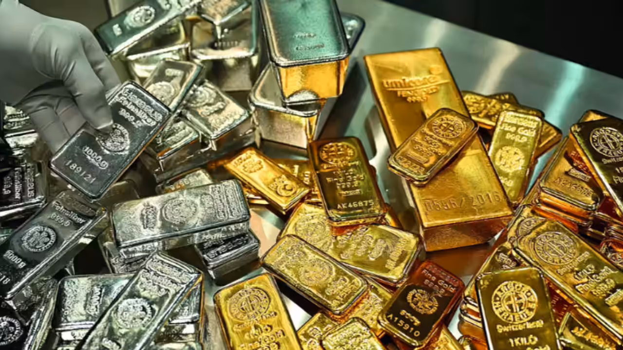 Gold and Silver Prices Fall Despite Iran Conflict Heres Why Gold and Silver Prices Fall Despite Iran Conflict Heres Why