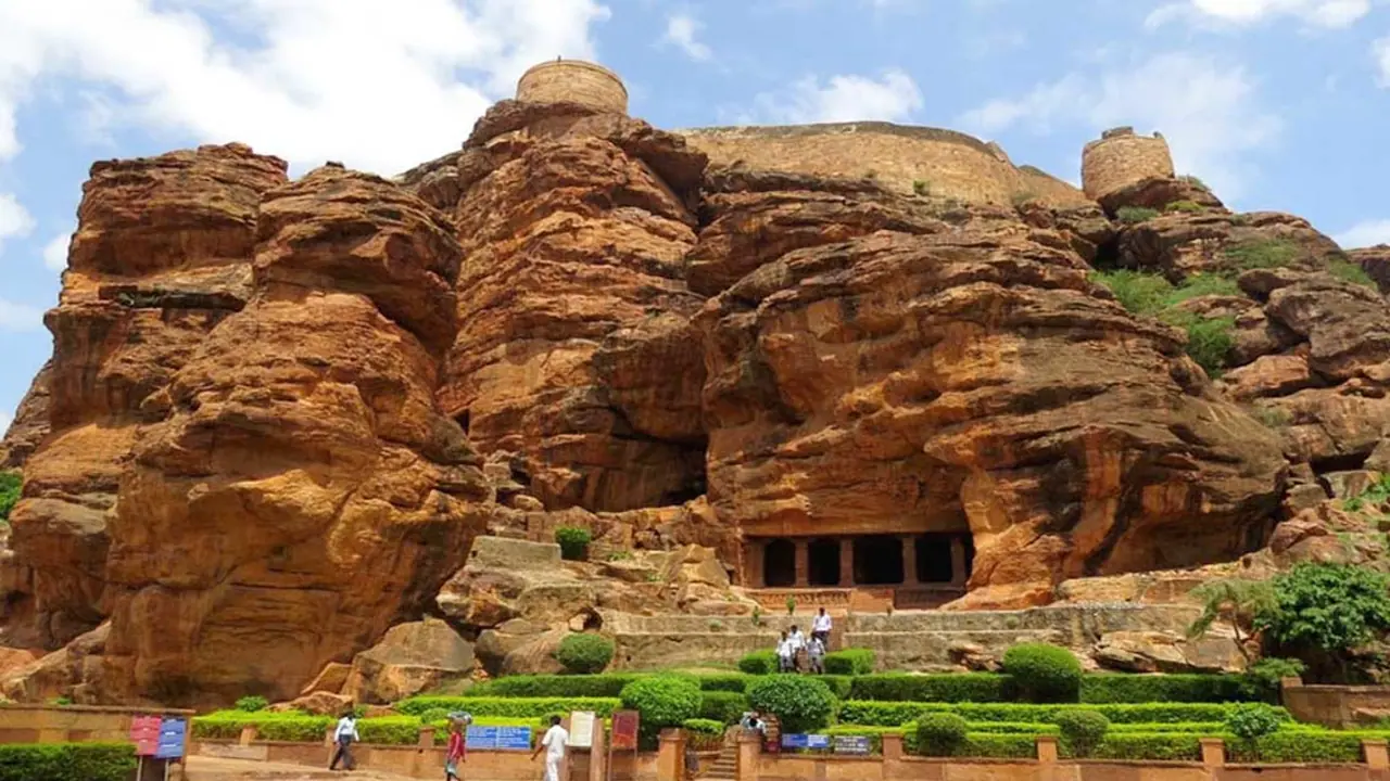 Bhimbetka Caves