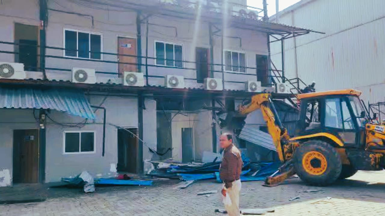 BMC demolishing film studios in the Madh BMC demolishing film studios in the Madh