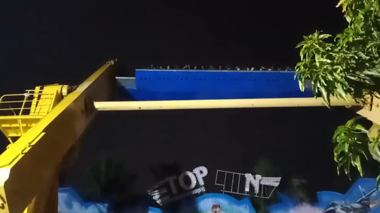 Technical Snag Leaves 30 Trapped in Chennai Amusement Park Ride