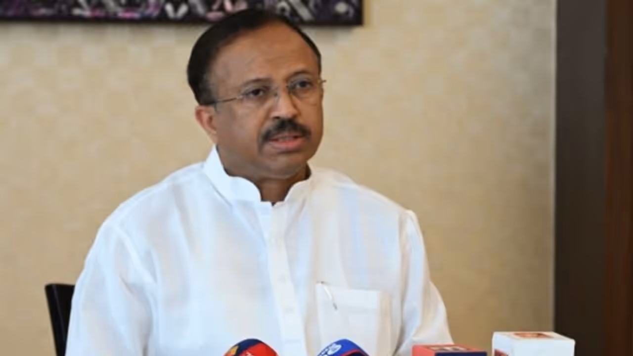 V muralidharan V muralidharan