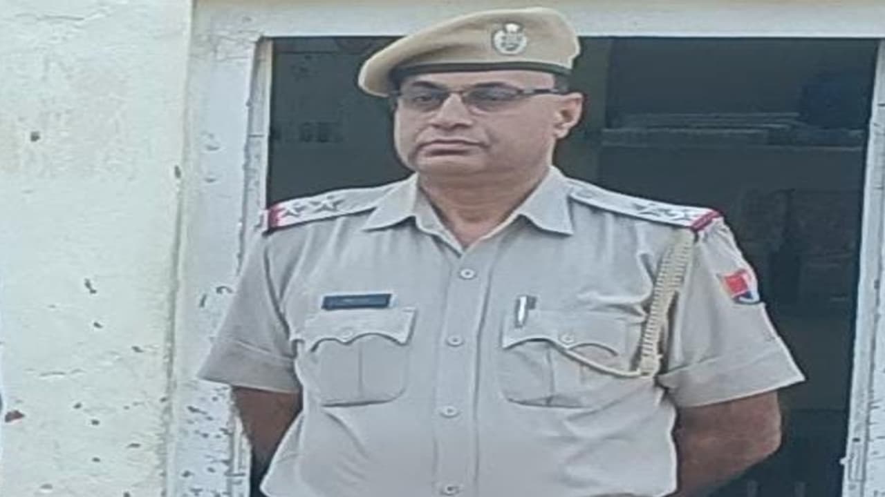 police man0 police man0