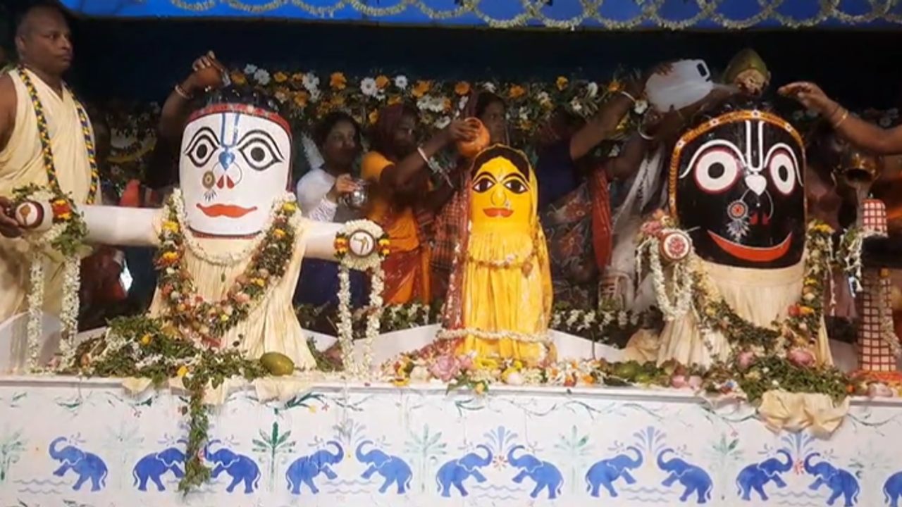 Jagannath Dev Snan Yatra Jagannath Dev Snan Yatra