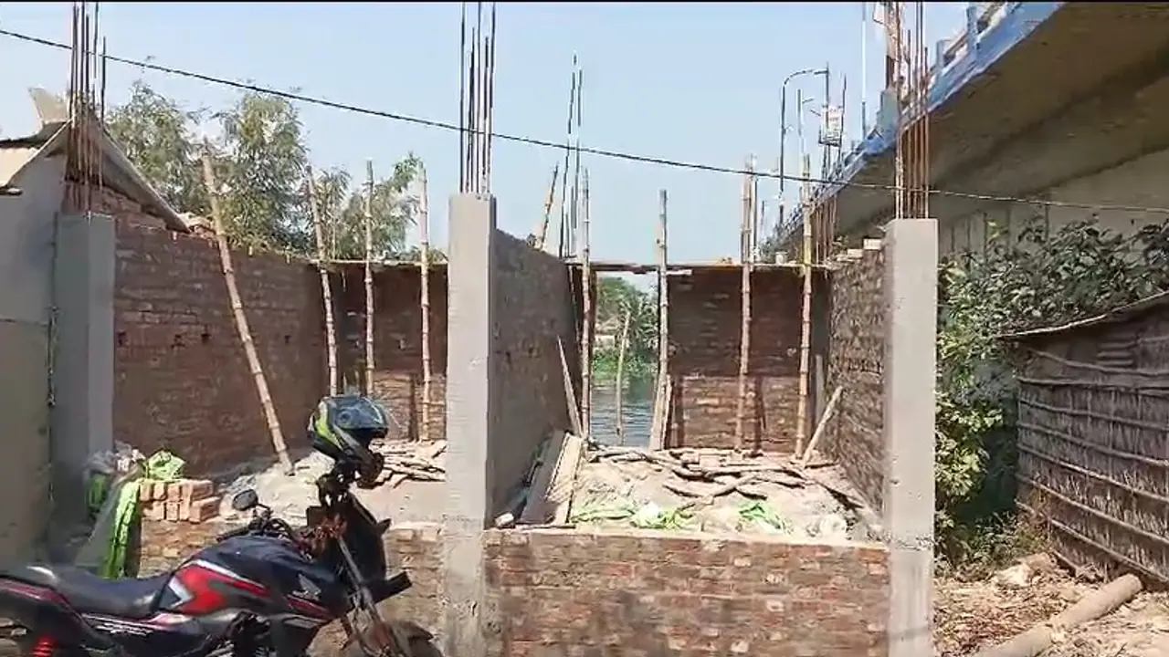 Illegal constructions Illegal constructions