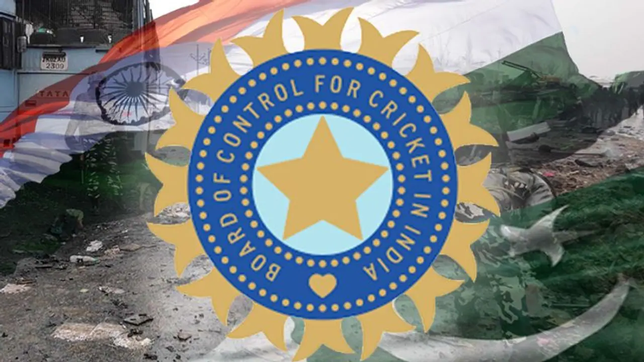 दक्षिण अफ्रीका की तरह पाकिस्तान को अलग-थलग कर देना चाहिए: विनोद रॉय