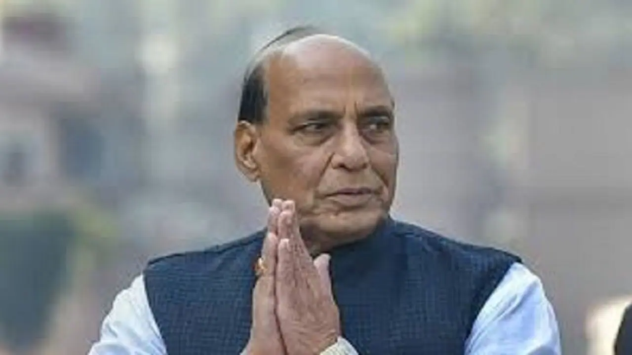 बीजेपी यूपी में रूझानों में आगे, लखनऊ सीट पर क्या राजनाथ आगे
