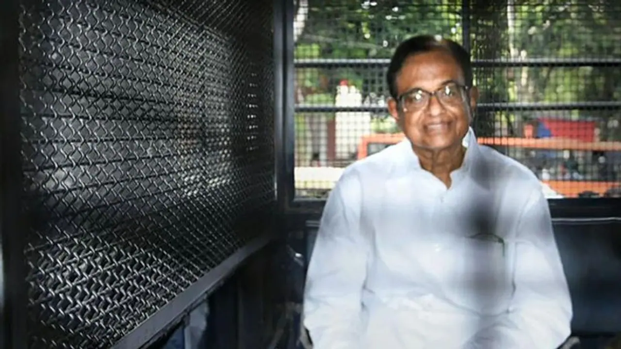 जेल के खाने से उकता गए हैं चिदंबरम, घर का खाना खाने की मांगी इजाजत