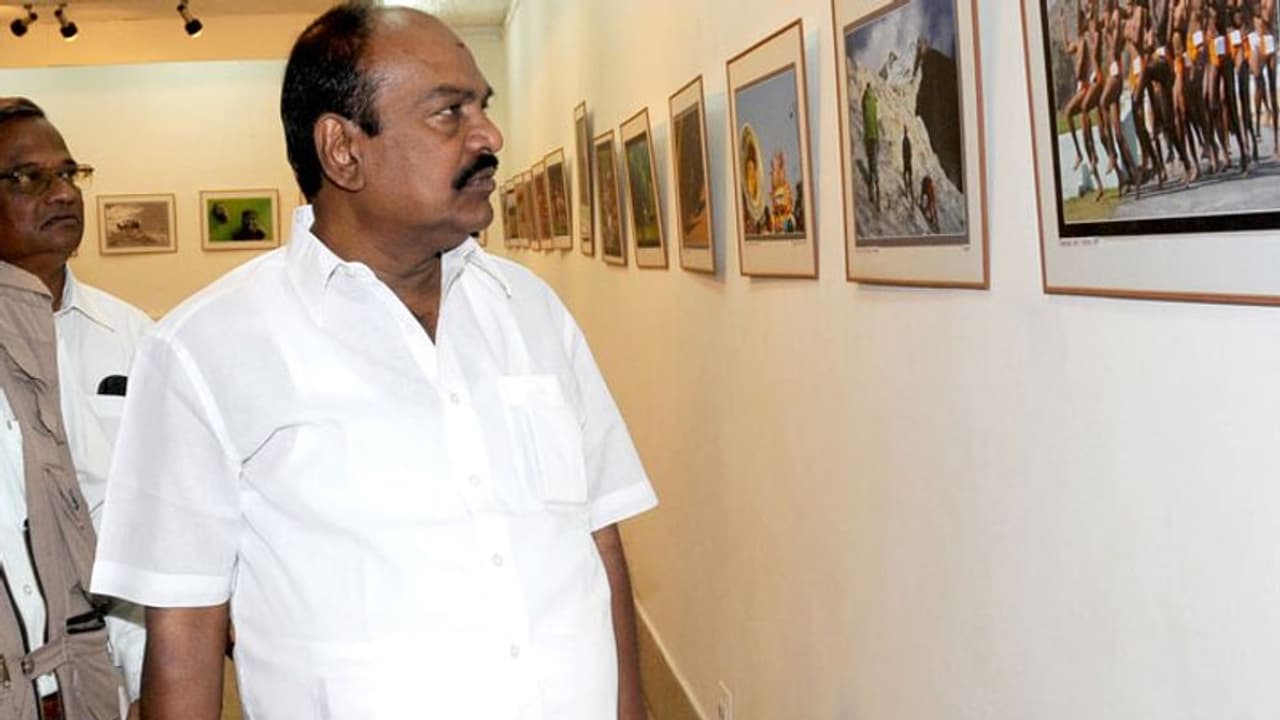Jagath Ratchagan திமுக எம்.பி. ஜெகத்ரட்சகனின் மனைவி திடீரென உயிரிழப்பு... நேரில் அஞ்சலி ...