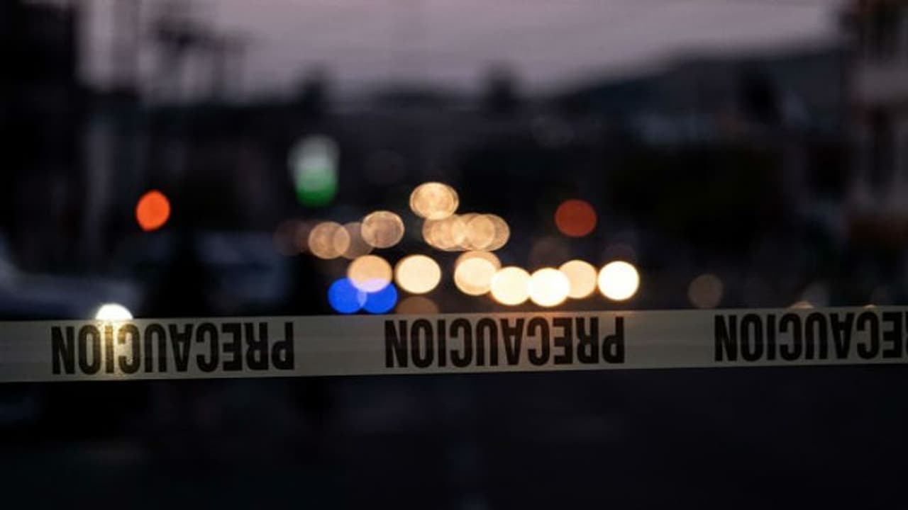 Minneapolis ICE Shooting Fuels Tensions After Renee Good’s Death; Officer Fires on Suspect