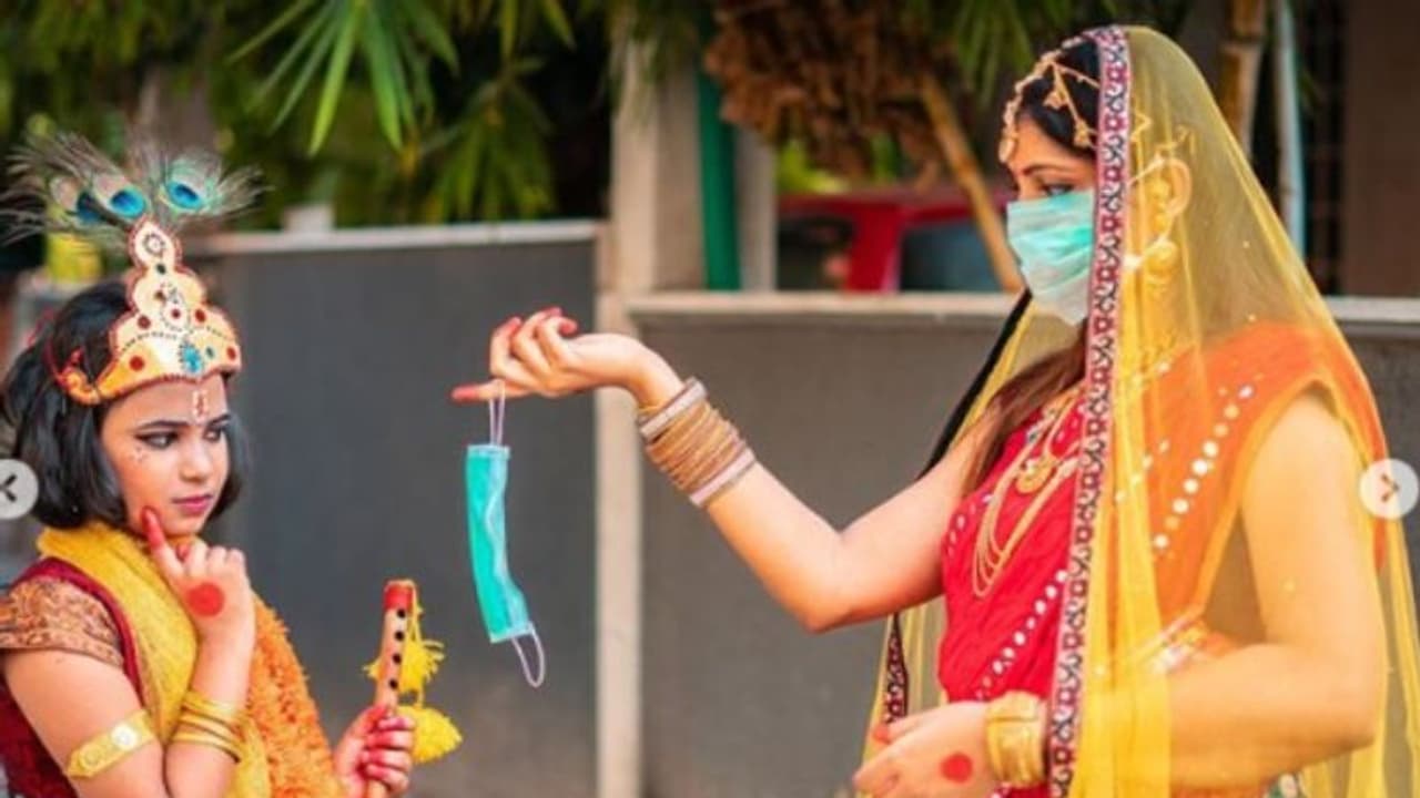 പുറത്തുപോകല്ലേ കണ്ണാ...; മാസ്‌ക് ധരിച്ച് രാധയായി തന്‍വി | Tanvi ...