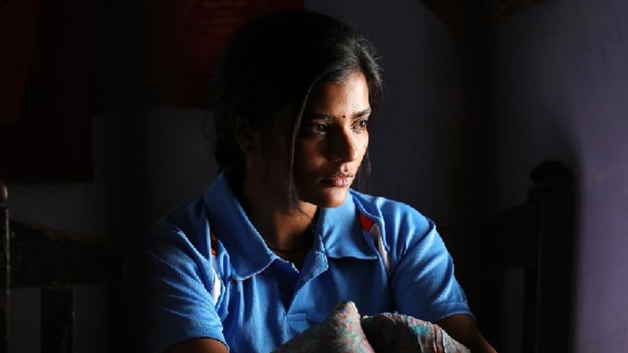 విషాదాల ప్రయాణం... ఆ స్టార్ హీరోయిన్‌ జీవితం | Heroine Aishwarya Rajesh ...