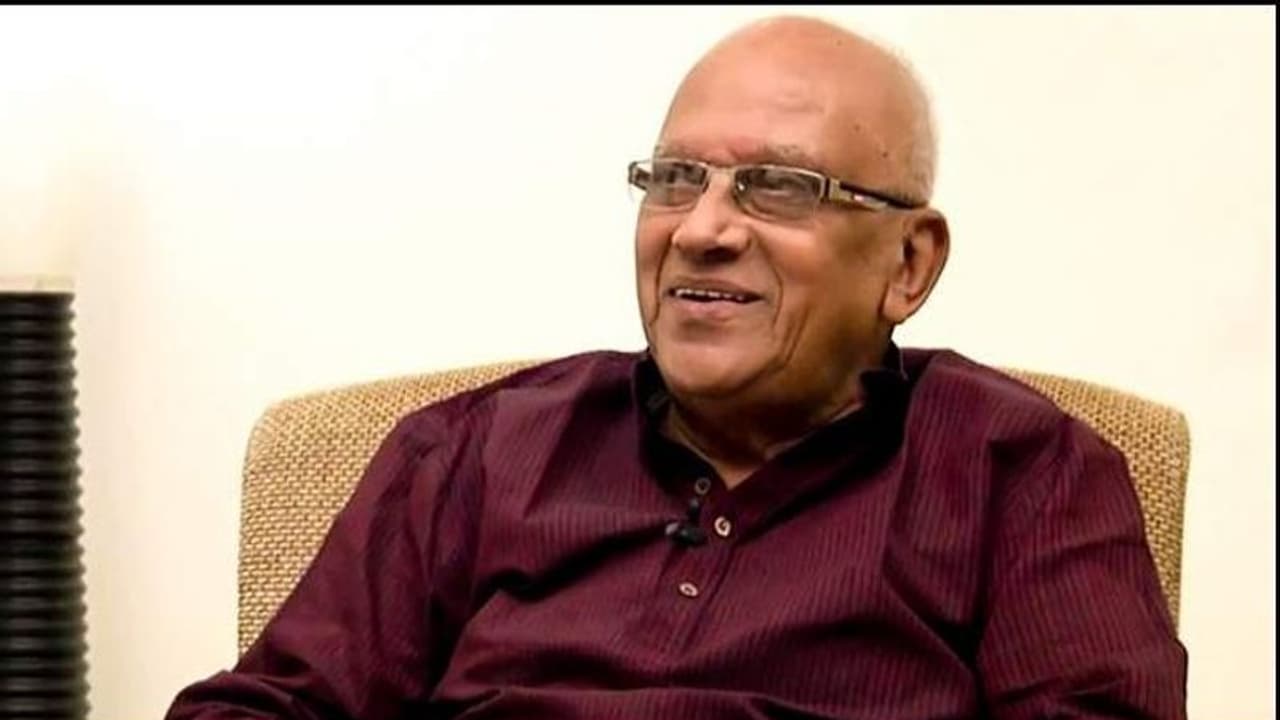దిగ్గజ దర్శకుడు సింగీతం శ్రీనివాసరావు కన్నుమూత
