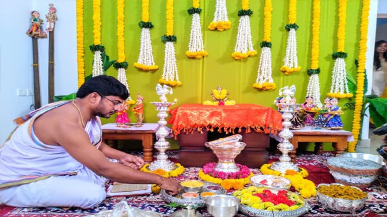 Steel Rolo And Rokali పెళ్లి వేడుకలో రోలు, రోకలిని పూజిస్తారెందుకు | Rolu and Rokali are ...