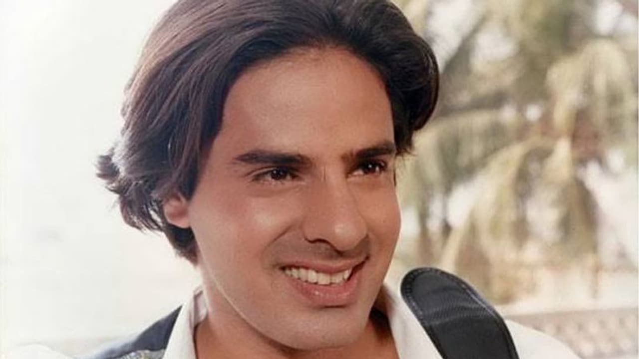 Tasweermahal.com - Adored and followed for his long, luscious locks, which  became a rage among a generation of young men, Rahul Roy is an actor,  producer, and former model who rose to, image size:1280x720