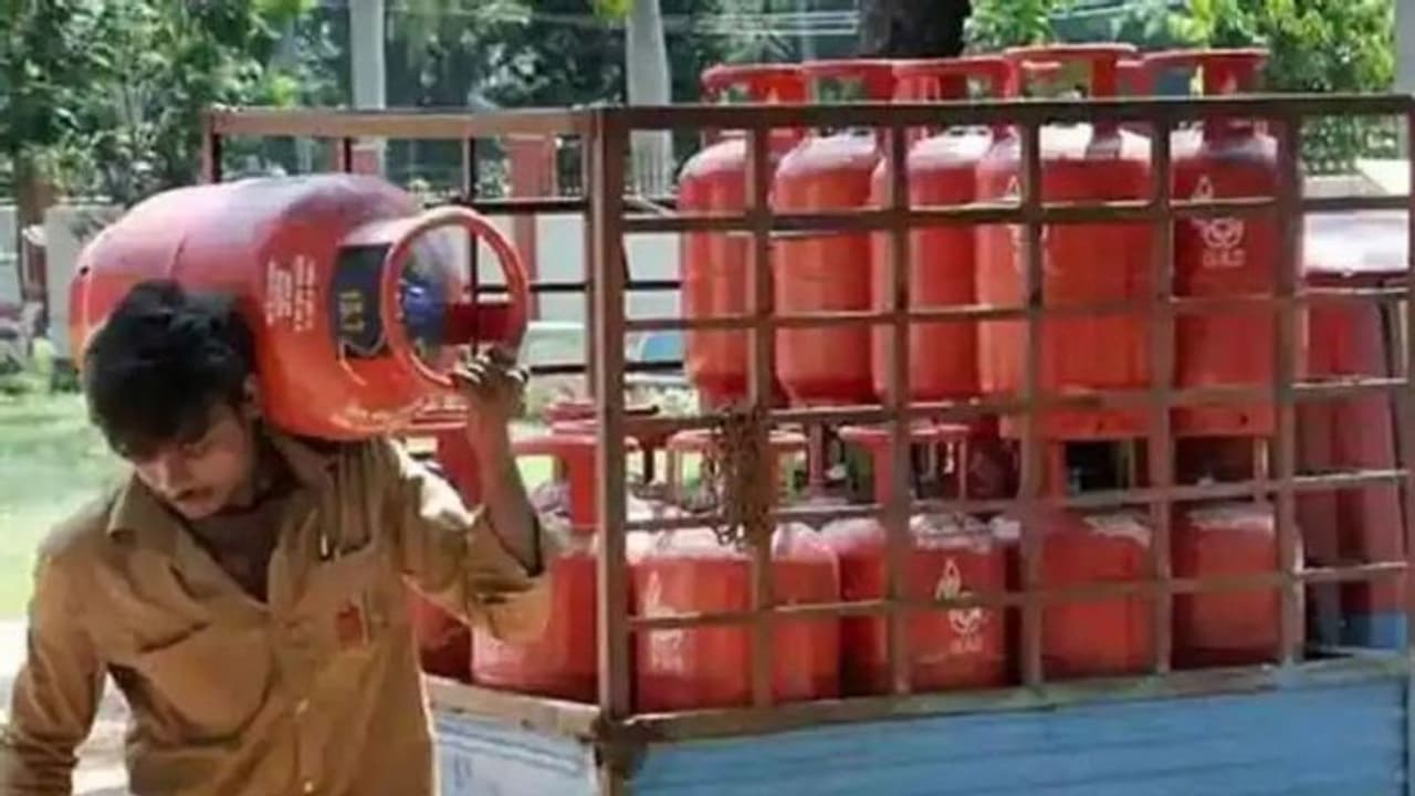 LPG price hike: Commercial cylinder gets expensive by Rs 105, check new ...