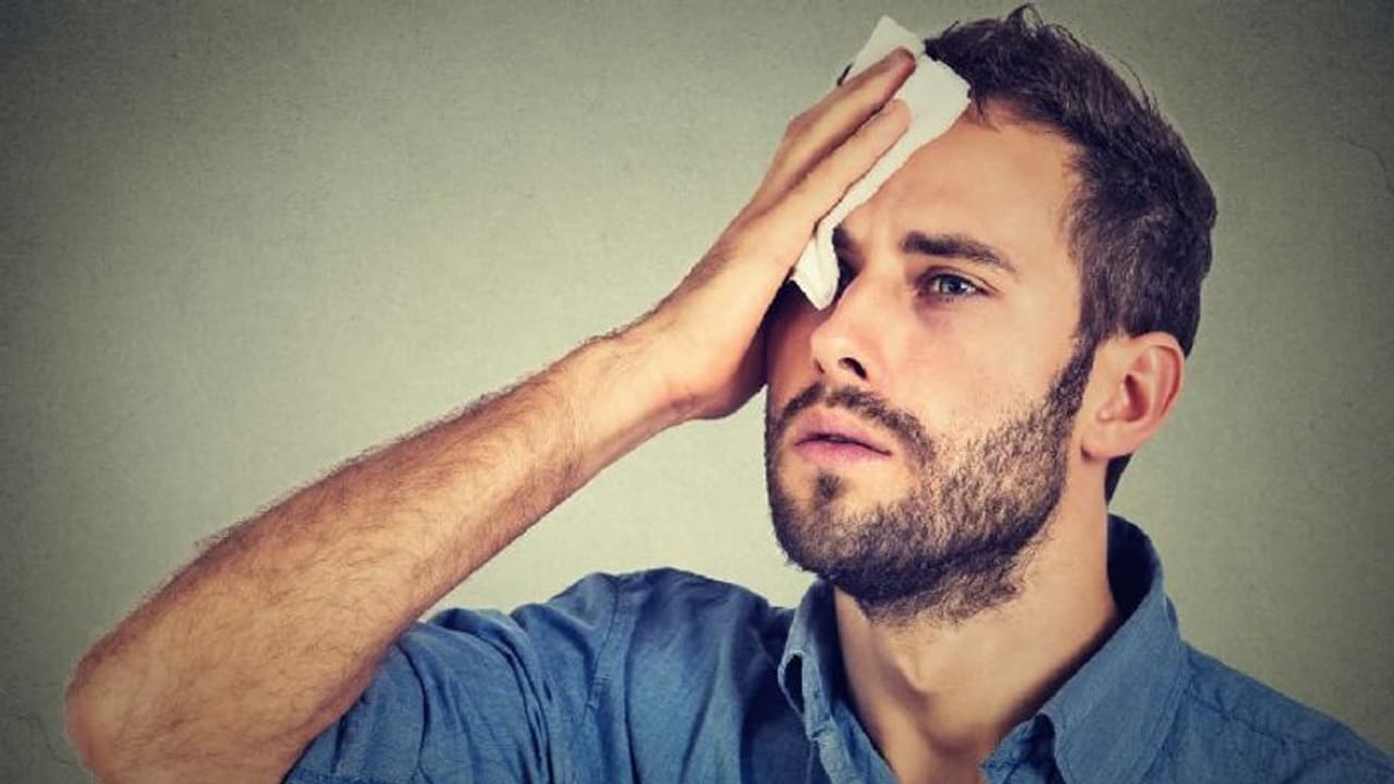 Sweat: No Need To fear! Here Are 5 Benefits | உங்களுக்கு அதிகமாக ...