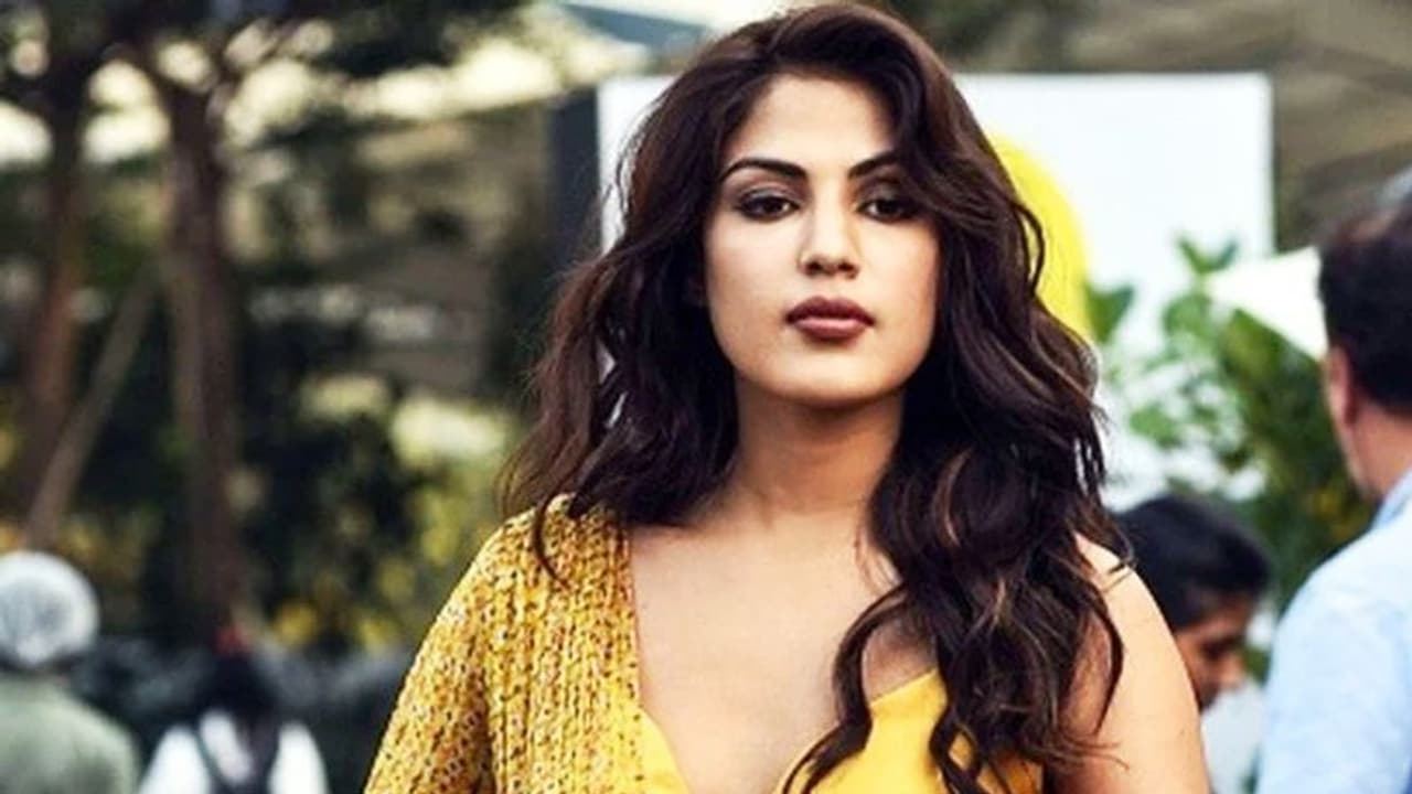 Is Rhea Chakraborty getting Rs 35 lakh per week in Bigg Boss 15? Read details