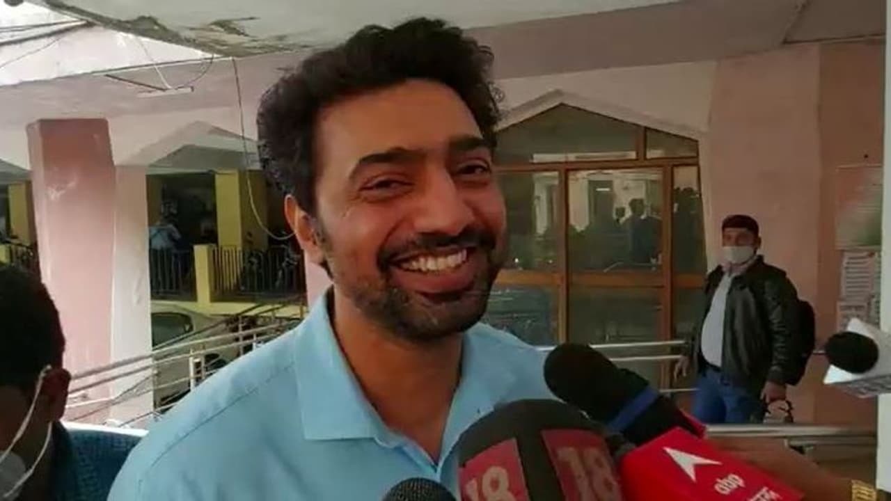 'দেবের কথাতেই বিজেপি কর্মীকে খুন করা হয়!' বিস্ফোরক দাবি করলেন হিরণ ...