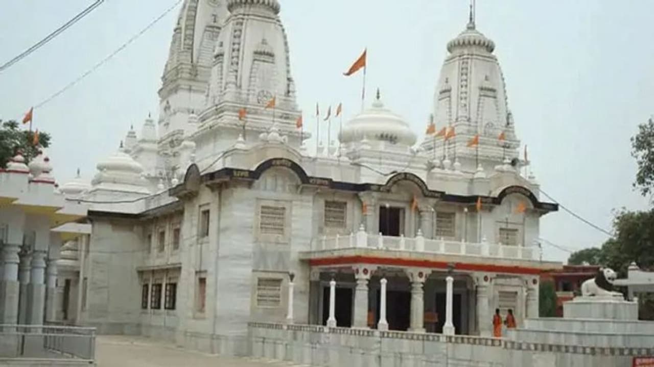 Gorakhpur Math Inside Story: गोरखपुर का गोरक्षनाथ मंदिर, जानिए नाथ संप्रदाय के सबसे ...
