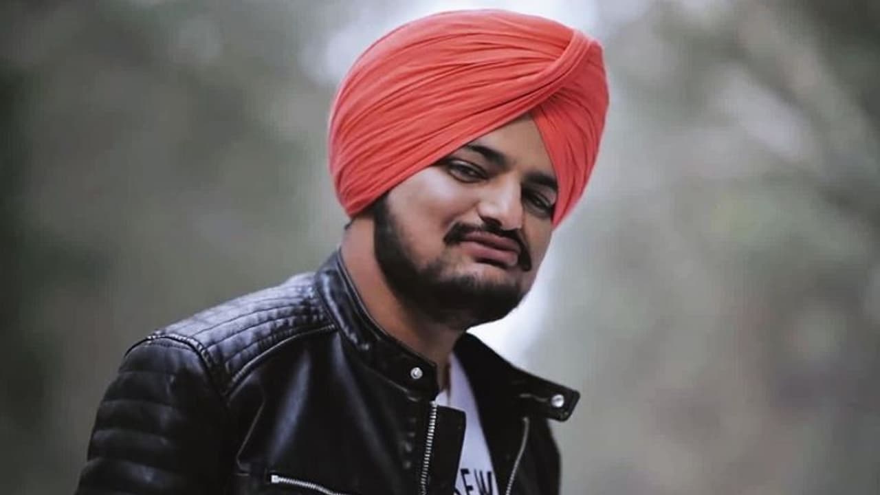 Sidhu Moose Wala’s Biography | Birth | Education | Family | Popular
