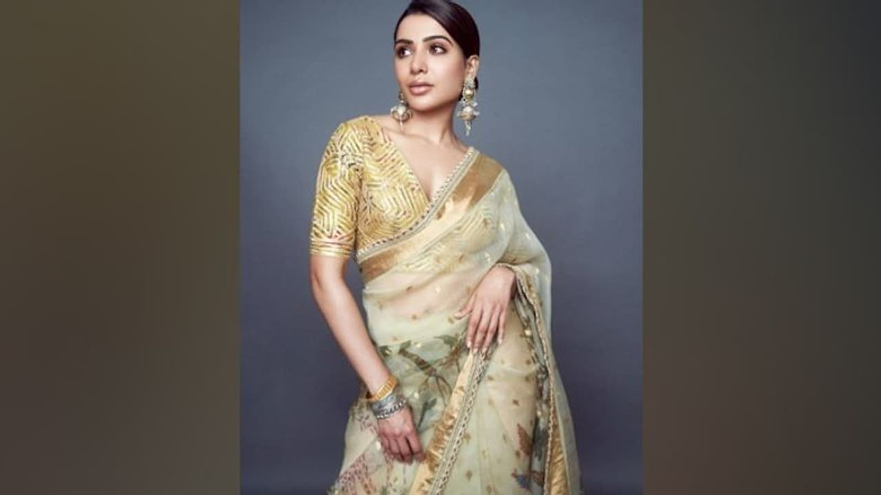 Kelinning yubka va paypoqdagi jinsiy aloqasi