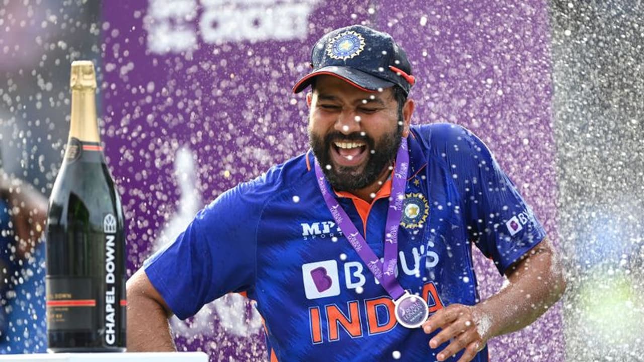 'I don't go with any particular mantra when I play the game' - Rohit Sharma