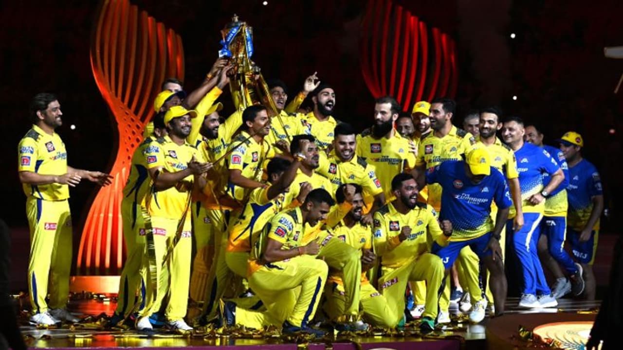 CSK vs GT IPL Final: 5ஆவது முறையாக சாம்பியனான சிஎஸ்கே படைத்த சாதனை ...