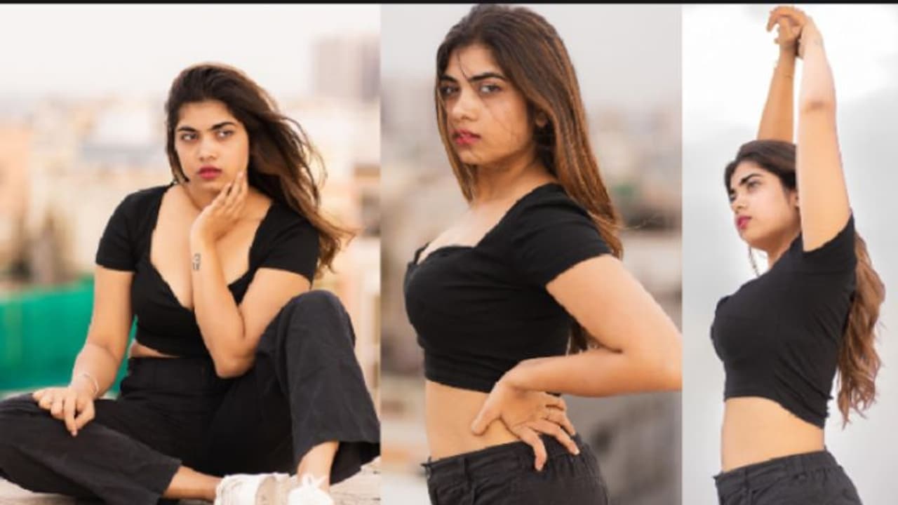 నావెల్‌ కనిపించేలా ప్యాంట్‌ కిందకి జరిపి పరువాల ఎత్తులతో జబర్దస్త్ బ్యూటీ విరహ వేదన.. టర్కీ కోడిలా ఉందంటూ రచ్చ