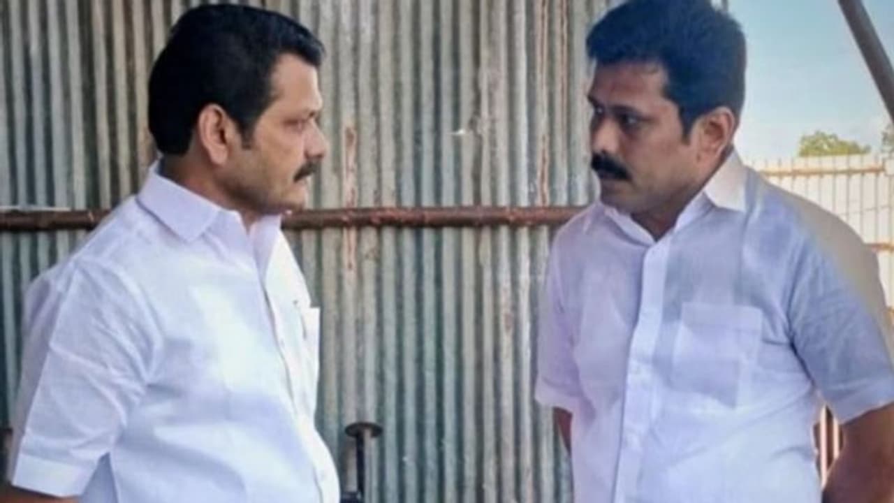 Senthil Balaji brother Ashok Kumar அமைச்சர் செந்தில் பாலாஜியின் சகோதரர்  அசோக் குமார் கைது செய்யப்படவில்லை: அமலாக்கத்துறை விளக்கம்! | Enforcement  Directorate Denied ...