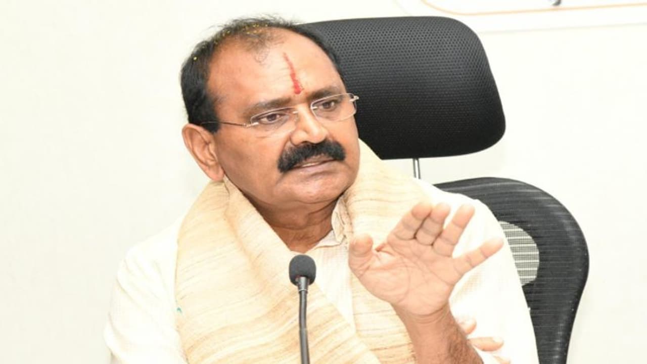 సనాతన ధర్మానికి కులాలను ఆపాదించొద్దు: ఉదయనిధి స్టాలిన్ వ్యాఖ్యలపై ...