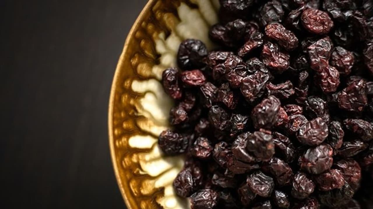 Image showcasing Health Hazards: 5 dangerous side effects by over consumption of Raisins ...
