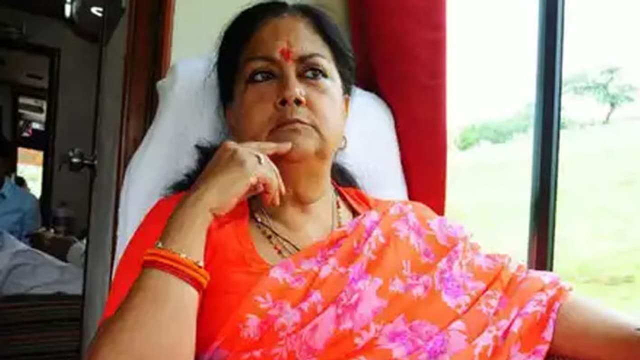 Senn Raje Vasundhara Raje’s Biography | Birth | Education | Family | Marriage ...