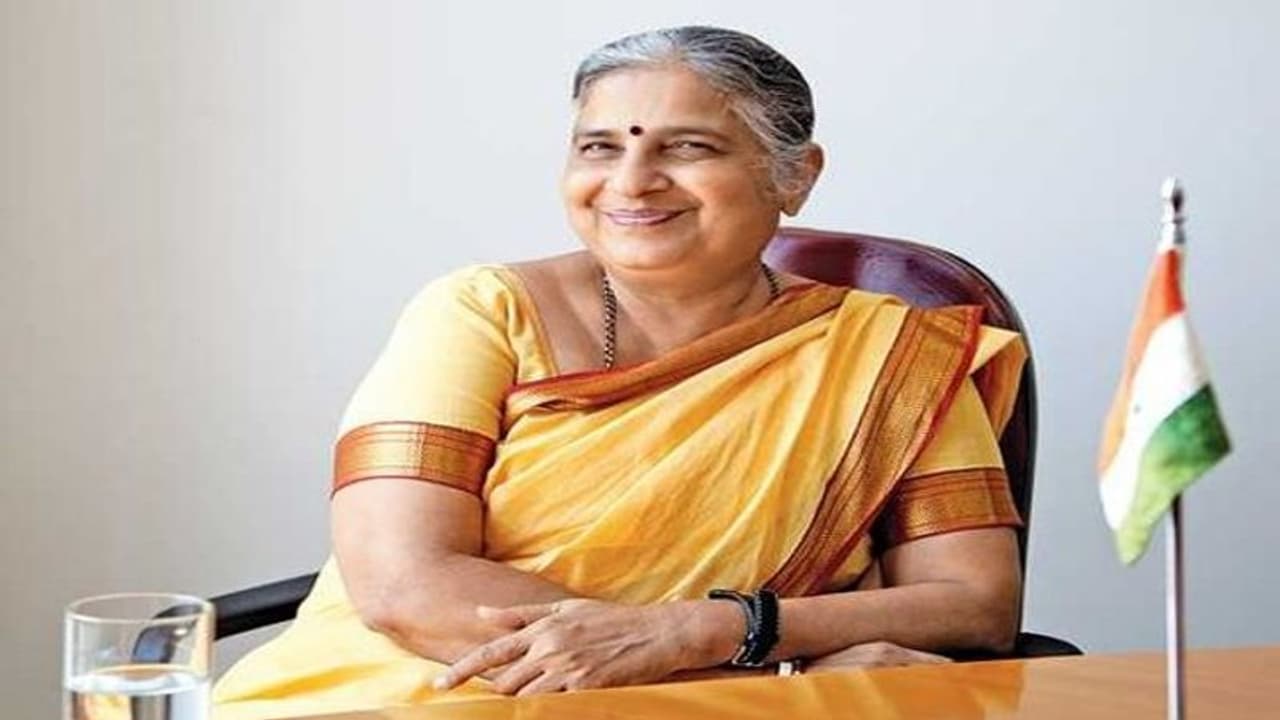 Women's Day: Infosys फाउंडर की पत्नी सुधा मूर्ति बनी सांसद,संपत्ति जान उड़ जाएंगे होश 