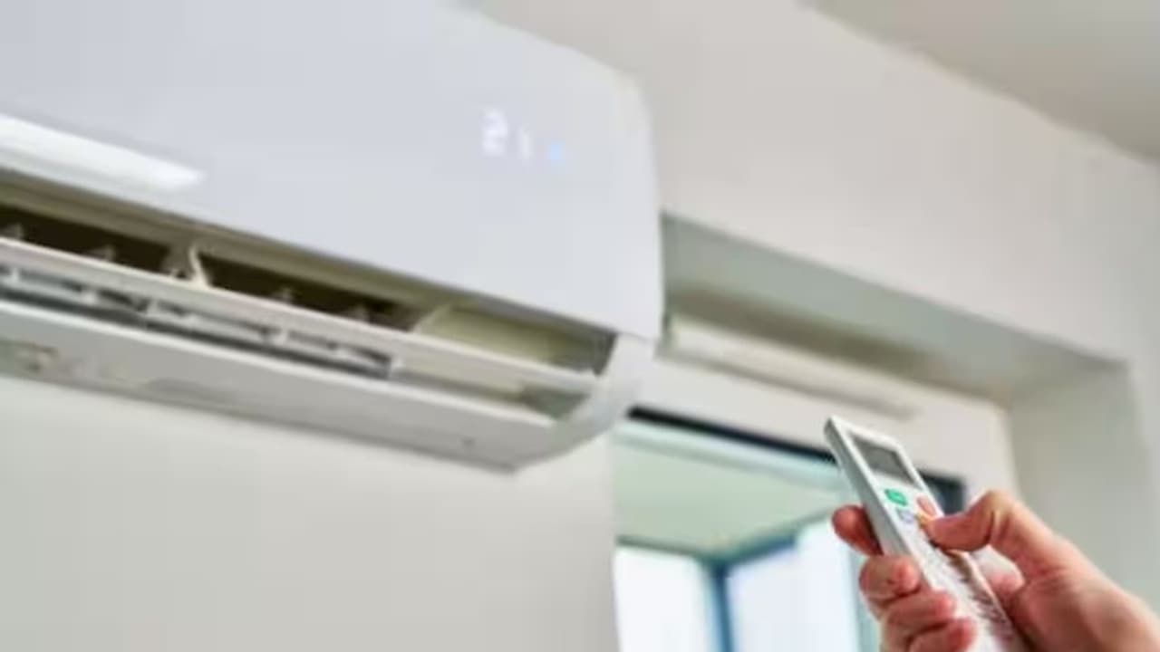 AC Power Saving Tips: ஏசி ஓடிக்கிட்டே இருந்தாலும் கரண்ட் பில் கம்மியா ...