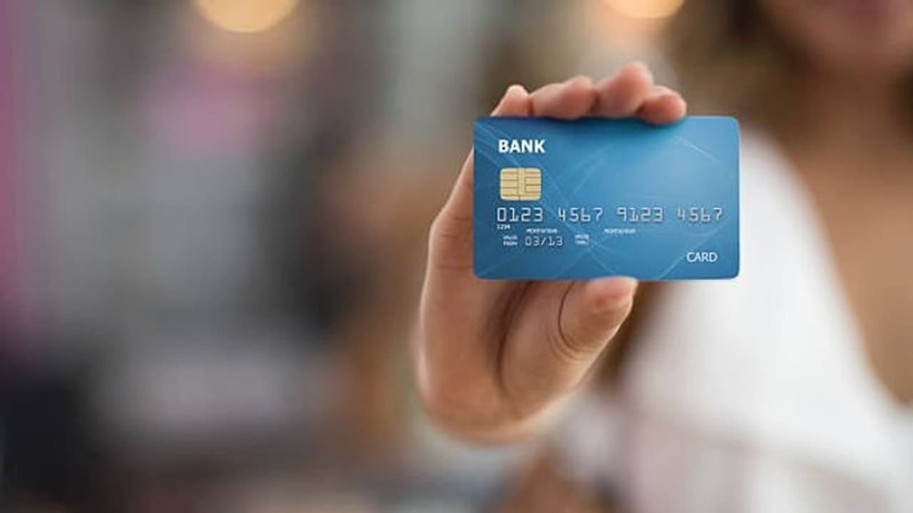 Credit card basics REVEALED! 13 tips to use it wisely and avoid debt