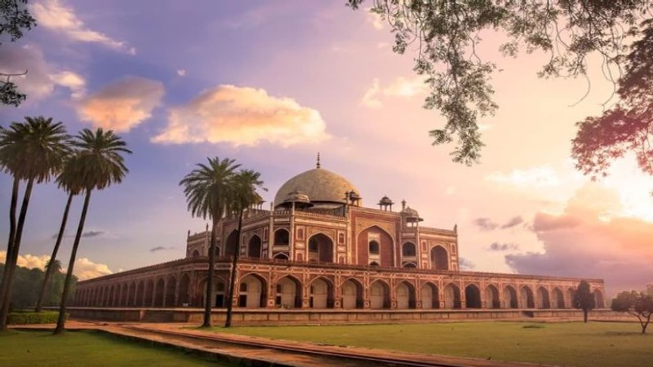Delhi monsoon travel: मानसून में दिल्ली करना है एक्सप्लोर तो घूम आएं ये 4 लेस क्राउडेड प्लेस 