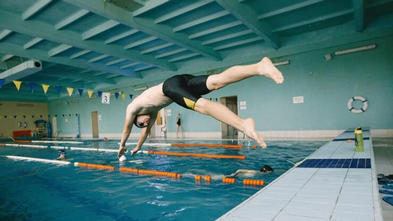 US Swimmers Suffer Stomach Bug Setback at Singapore World Championships ...